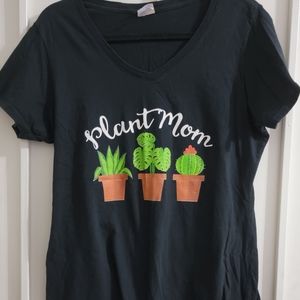 Plant mom shirt